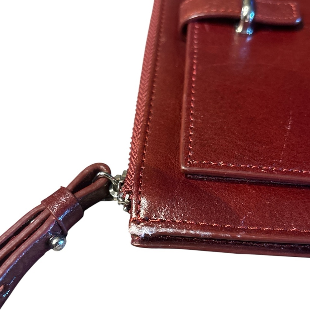 Wilson’s Leather Clutch Wristlet Wallet - Picture 5 of 6